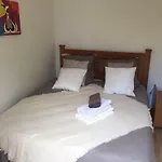 100m2, Jardin Prive, 3 A 아파트